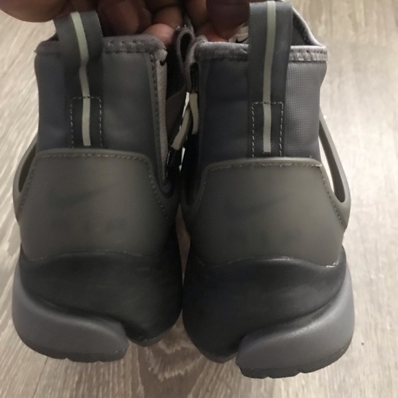 Nike Air Presto Mid Utility Women's 11 Men's 9.5 - Picture 5 of 7